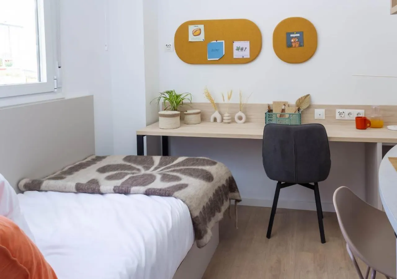 Yugo Granada Apartment