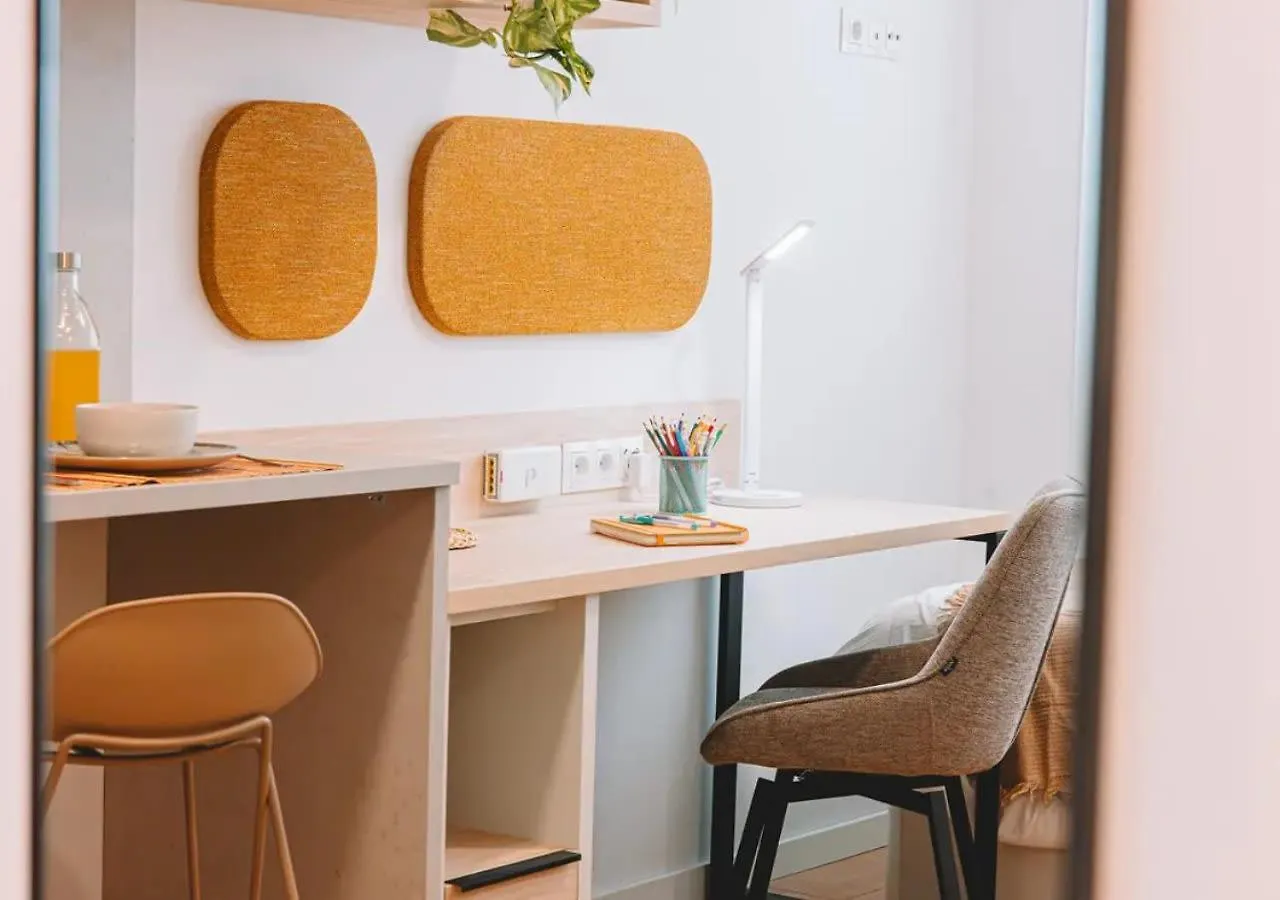 Yugo Granada Apartment