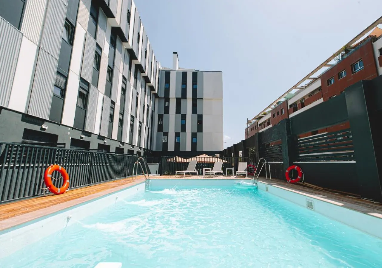 Yugo Granada Apartment